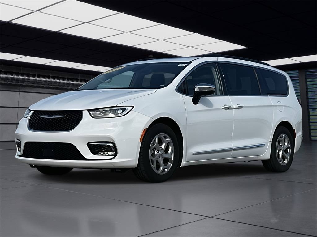 2023 Chrysler Pacifica Limited — Minivan — 72,511 mi — Burns Harbor, IN