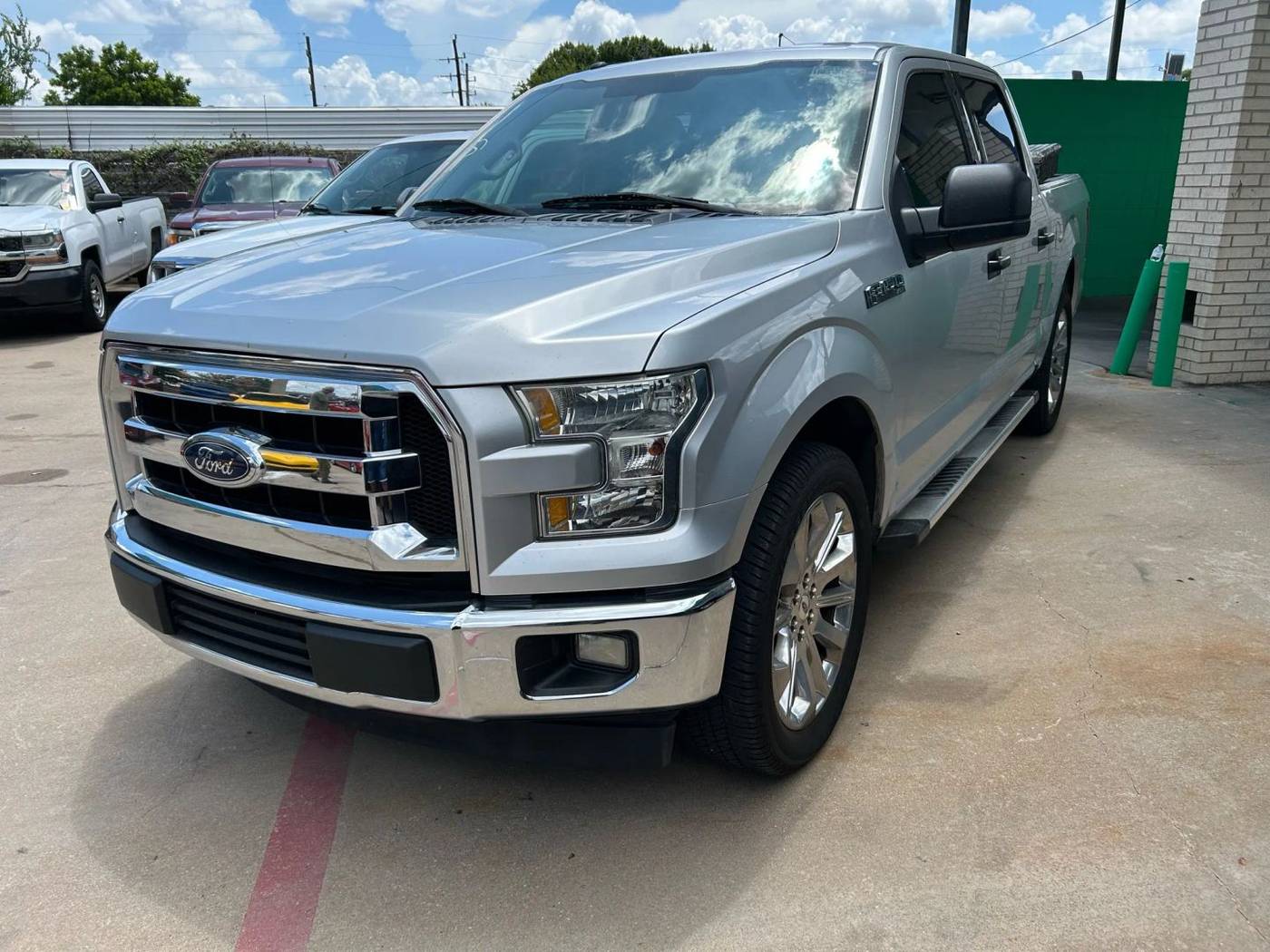 2017 Ford F-150 XLT — Pickup Truck — 134,768 mi — Houston, TX