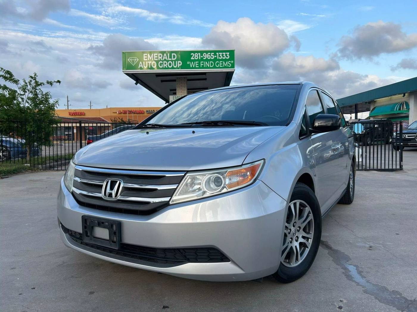 2013 Honda Odyssey EX-L — Minivan — 132,801 mi — Houston, TX