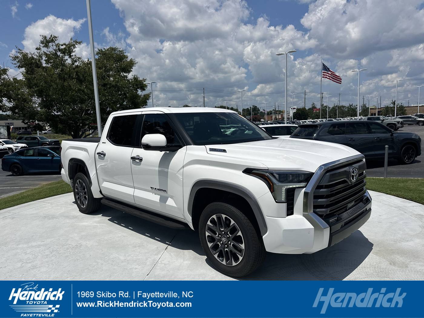 2025 Toyota Tundra Hybrid Limited — Pickup Truck — 18,393 mi — Fayetteville, NC
