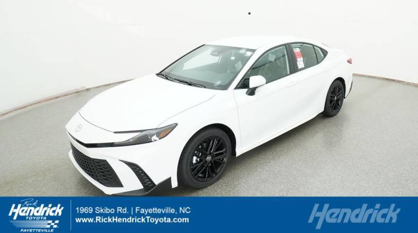 2025 Toyota Camry SE — Sedan — 6,184 mi — Fayetteville, NC