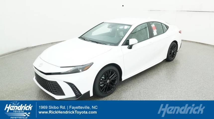 2025 Toyota Camry SE — Sedan — 1,847 mi — Fayetteville, NC