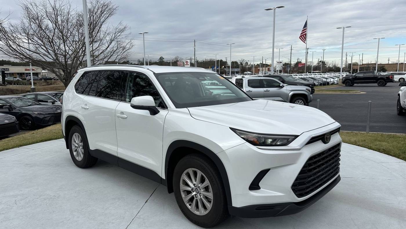 2024 Toyota Grand Highlander XLE — SUV — 3,653 mi — Fayetteville, NC