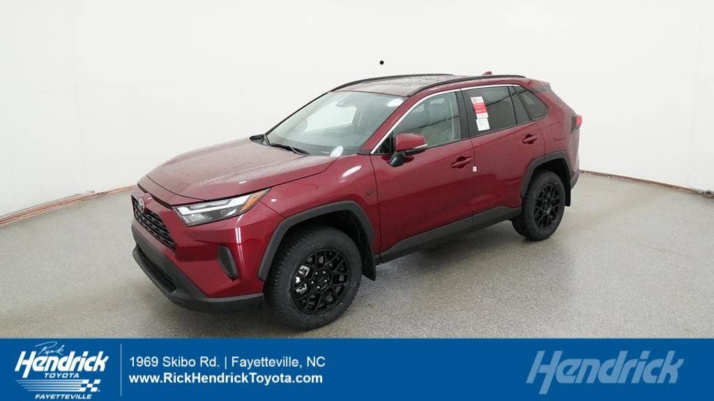 2025 Toyota RAV4 XLE — SUV — 5,189 mi — Fayetteville, NC