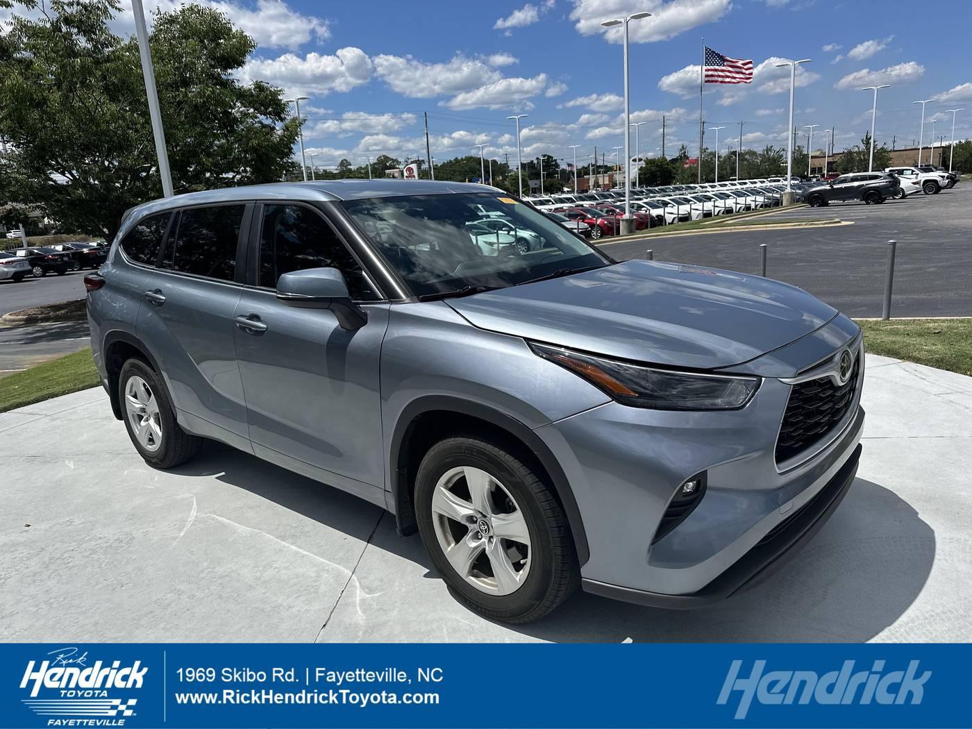 2023 Toyota Highlander LE — SUV — 52,977 mi — Fayetteville, NC