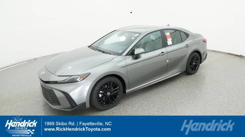 2025 Toyota Camry SE — Sedan — 3,492 mi — Fayetteville, NC