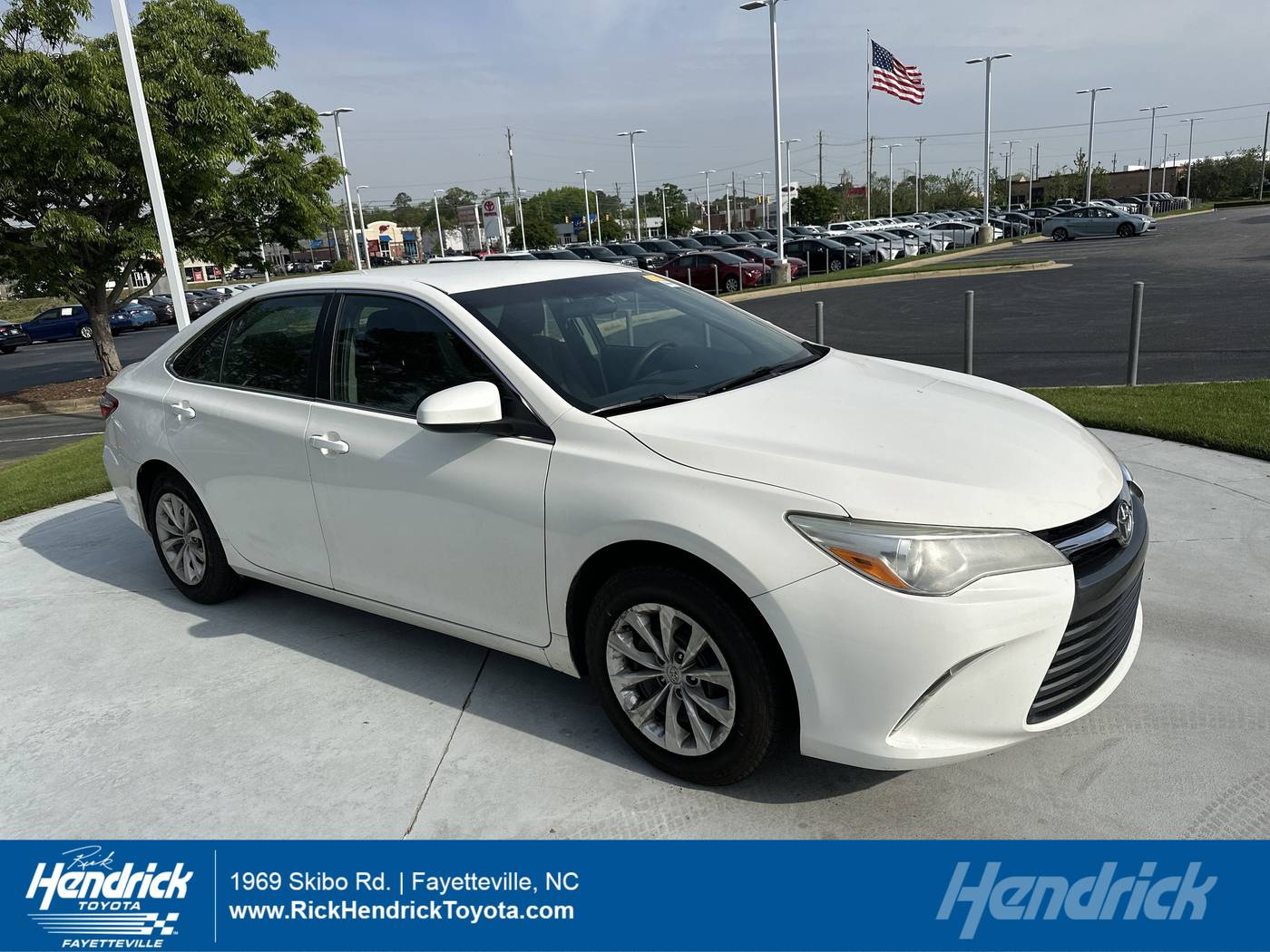 2015 Toyota Camry LE — Sedan — 98,182 mi — Fayetteville, NC