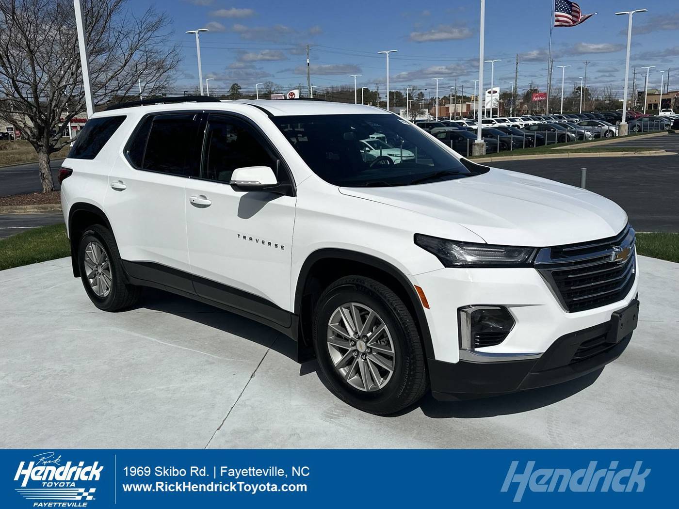 2023 Chevrolet Traverse LT Cloth — SUV — 22,875 mi — Fayetteville, NC