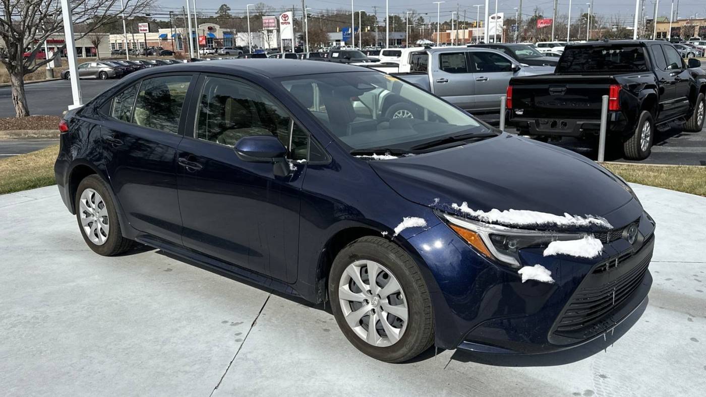 2023 Toyota Corolla Hybrid SE — Sedan — 30,387 mi — Fayetteville, NC