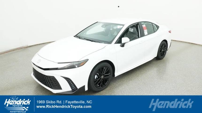 2025 Toyota Camry SE — Sedan — 3,465 mi — Fayetteville, NC