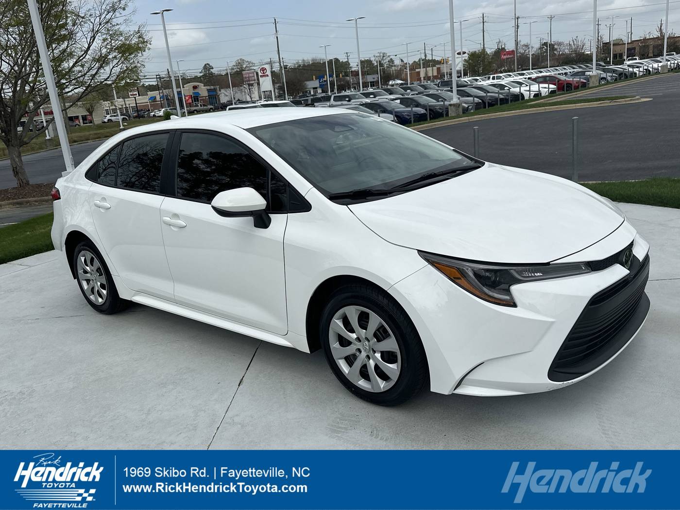 2023 Toyota Corolla LE — Sedan — 31,045 mi — Fayetteville, NC