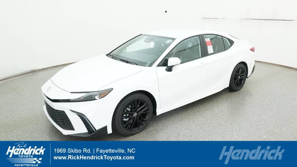 2025 Toyota Camry Hybrid SE — Sedan — 5,000 mi — Fayetteville, NC