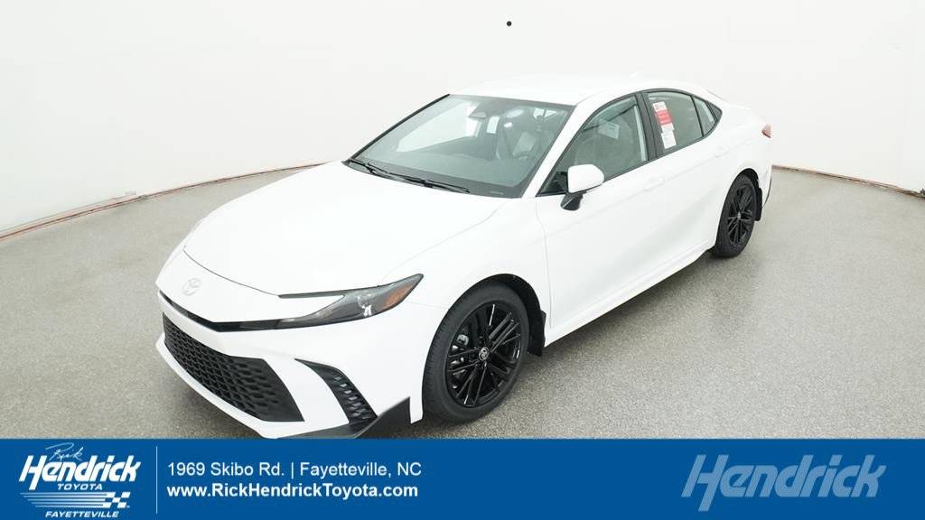 2025 Toyota Camry Hybrid SE — Sedan — 7,704 mi — Fayetteville, NC