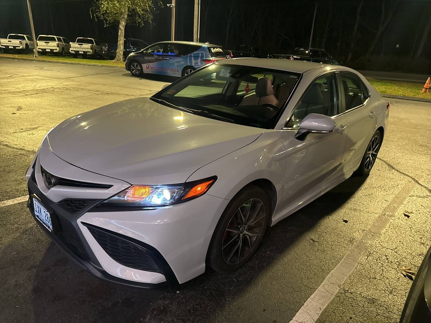 2022 Toyota Camry SE — Sedan — 33,803 mi — Groton, CT