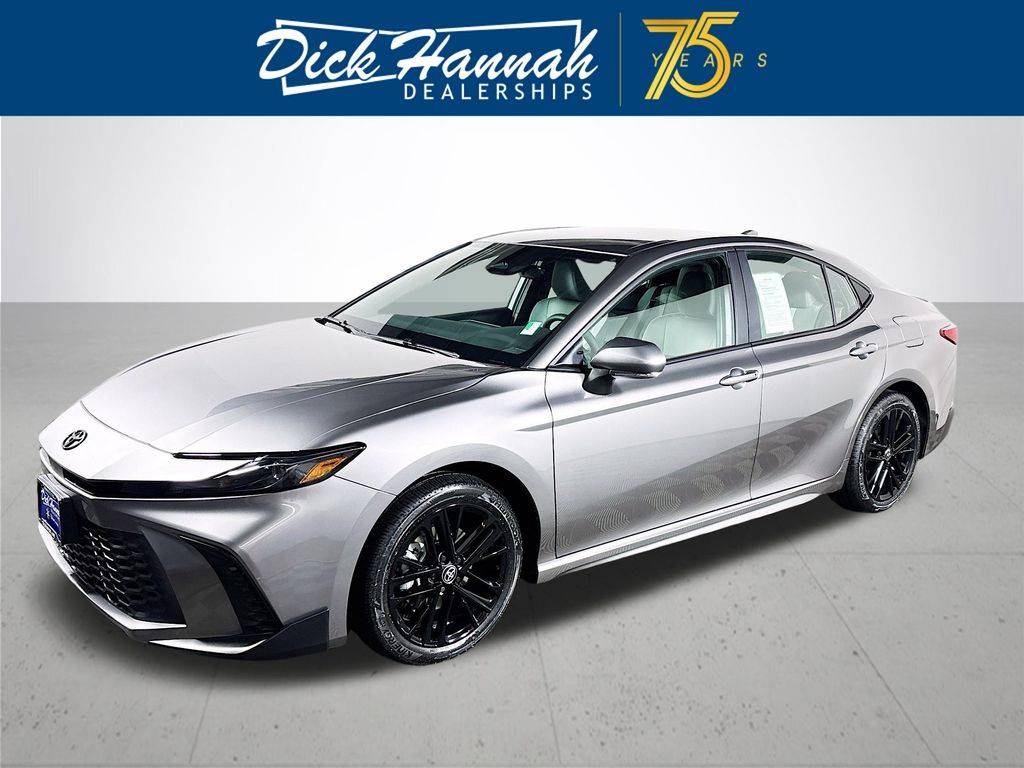 2025 Toyota Camry LE — Sedan — 331 mi — Vancouver, WA