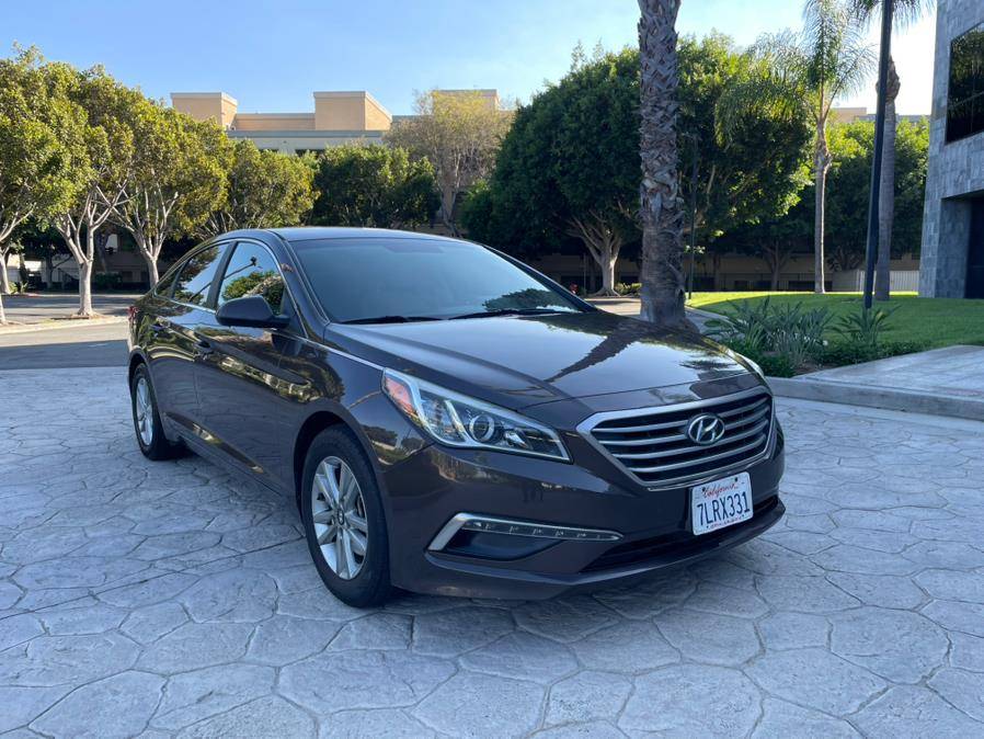 2015 Hyundai Sonata SE — Sedan — 103,323 mi — Tustin, CA