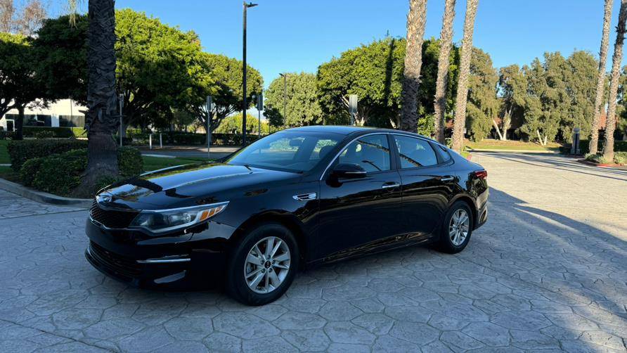 2016 Kia Optima LX — Sedan — 101,020 mi — Tustin, CA