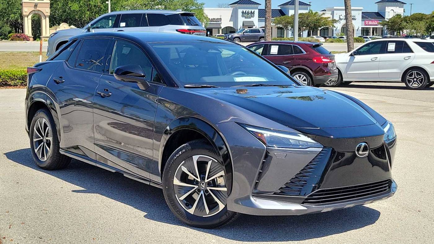 2023 Lexus RZ 450e Premium