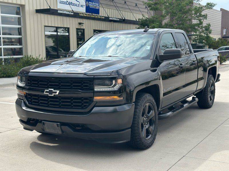 2018 Chevrolet Silverado 1500 Custom — Pickup Truck — 72,263 mi — Castle Rock, CO