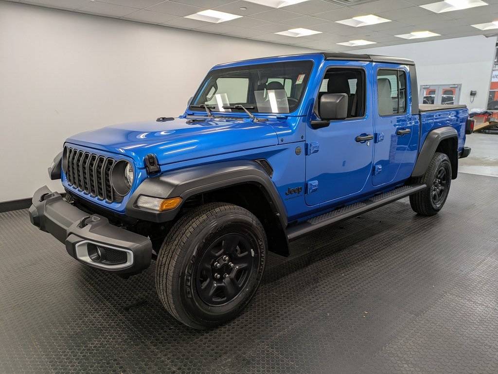 2024 Jeep Gladiator Sport — Pickup Truck — 24,275 mi — Somerville, NJ