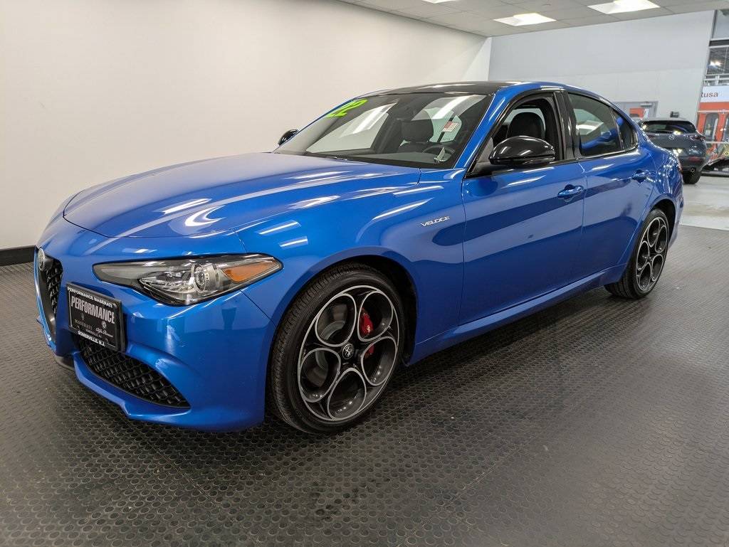 2022 Alfa Romeo Giulia Veloce — Sedan — 19,755 mi — Somerville, NJ