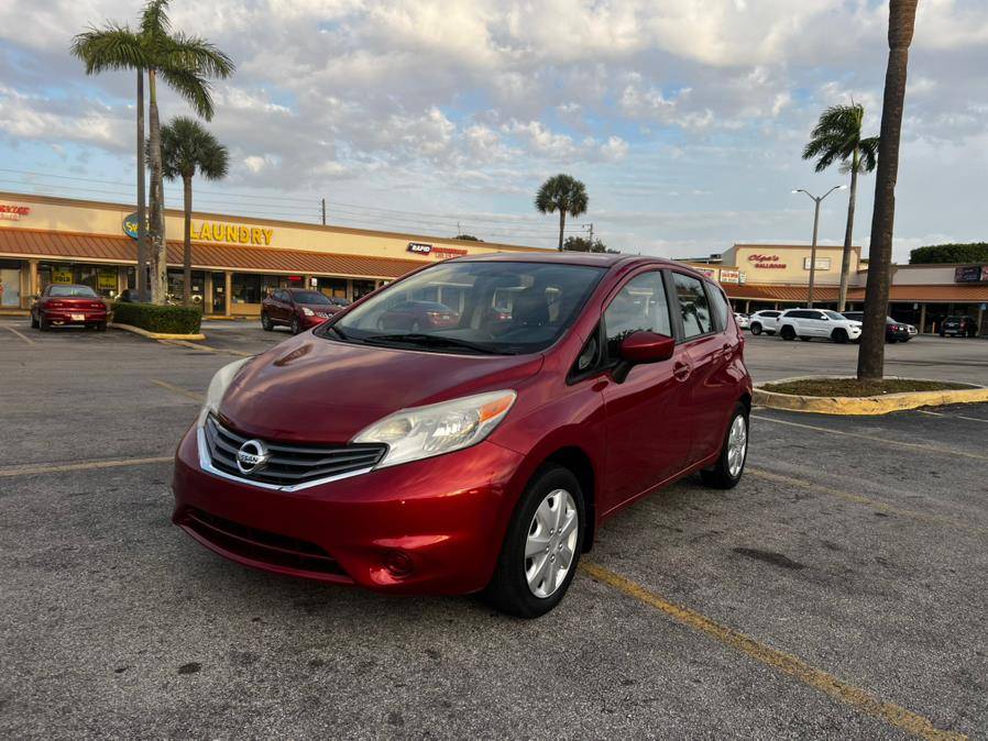 2015 Nissan Versa 1.6 S Plus — Hatchback — 86,477 mi — Hialeah, FL