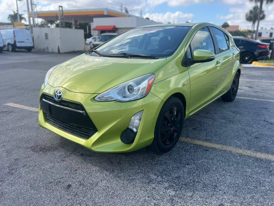 2015 Toyota Prius c Two — Hatchback — 108,395 mi — Hialeah, FL