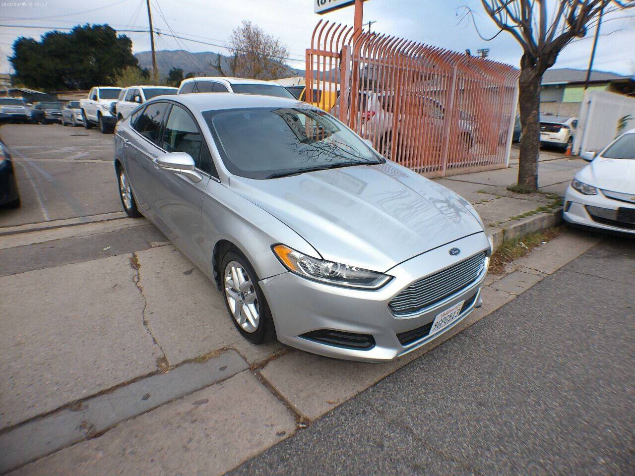 2016 Ford Fusion SE
