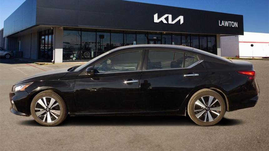 2022 Nissan Altima SV — Sedan — 57,623 mi — Lawton, OK