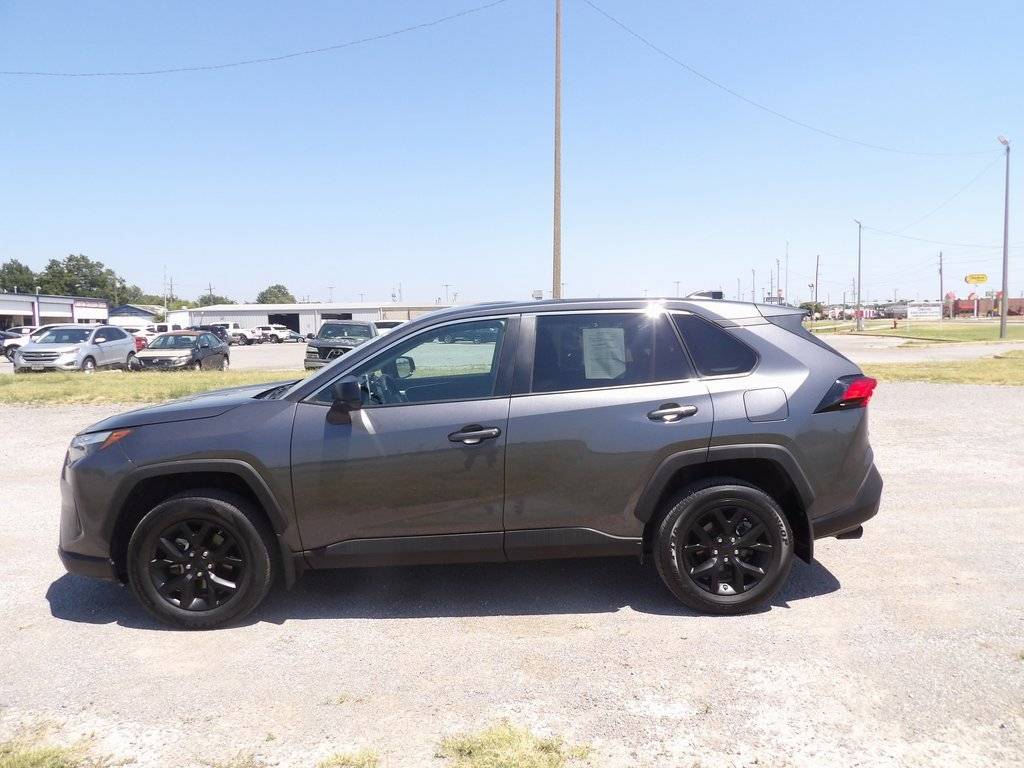 2024 Toyota RAV4 LE — SUV — 20,056 mi — Lawton, OK