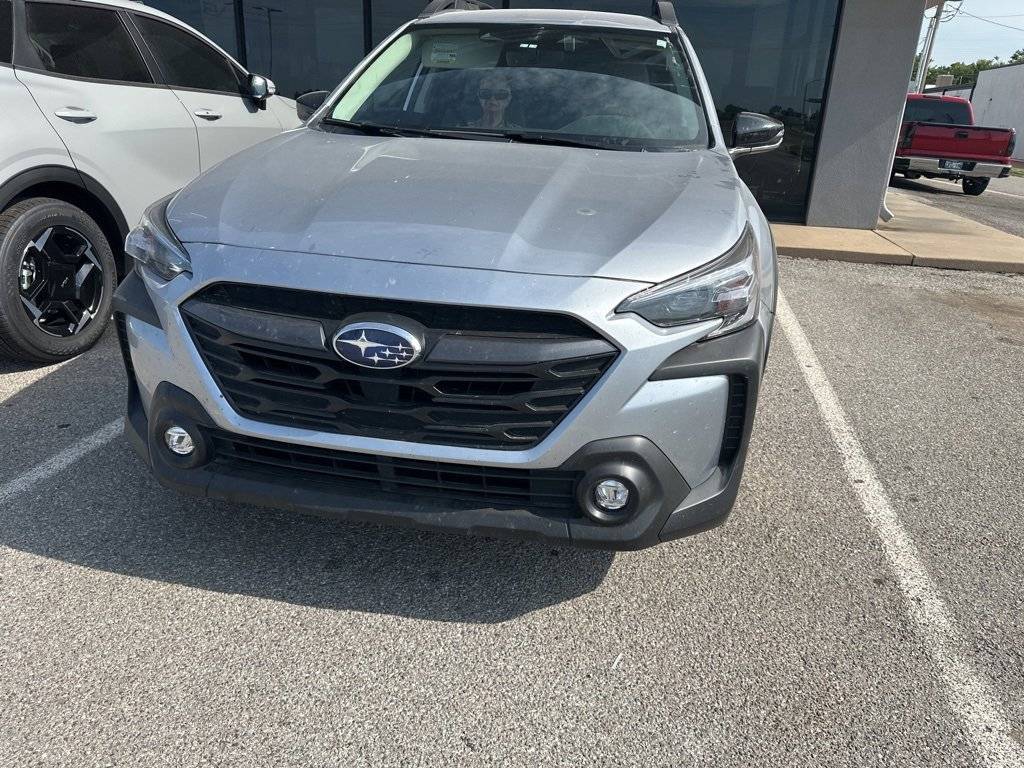 2025 Subaru Outback Premium — SUV — 5,824 mi — Lawton, OK