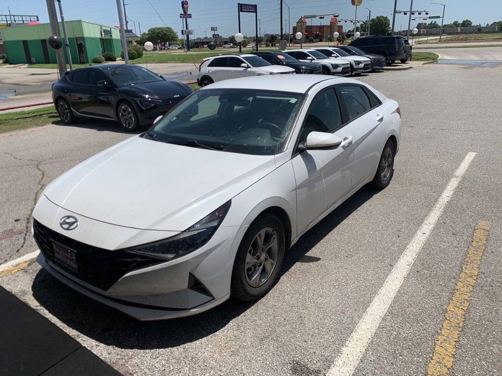 2021 Hyundai Elantra SE — Sedan — 85,193 mi — Lawton, OK