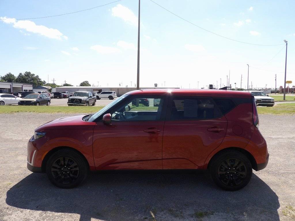 2024 Kia Soul LX — Hatchback — 25,270 mi — Lawton, OK