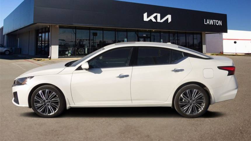 2023 Nissan Altima SL — Sedan — 53,065 mi — Lawton, OK