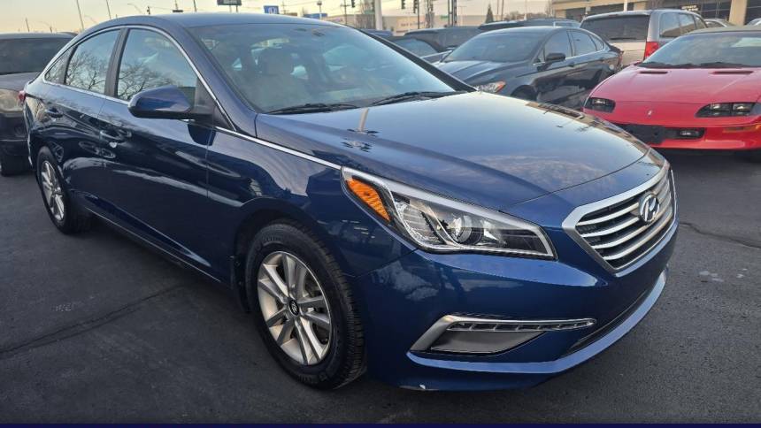 2015 Hyundai Sonata SE — Sedan — 72,328 mi — Dayton, OH