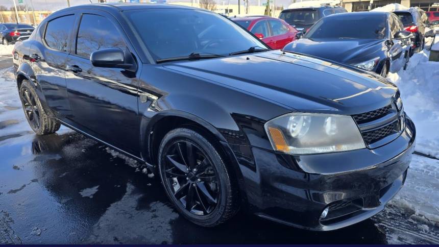 2013 Dodge Avenger SXT — Sedan — 123,765 mi — Dayton, OH