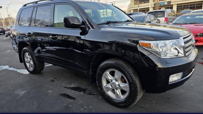 2011 Toyota Land Cruiser Base — SUV — 144,372 mi — Dayton, OH