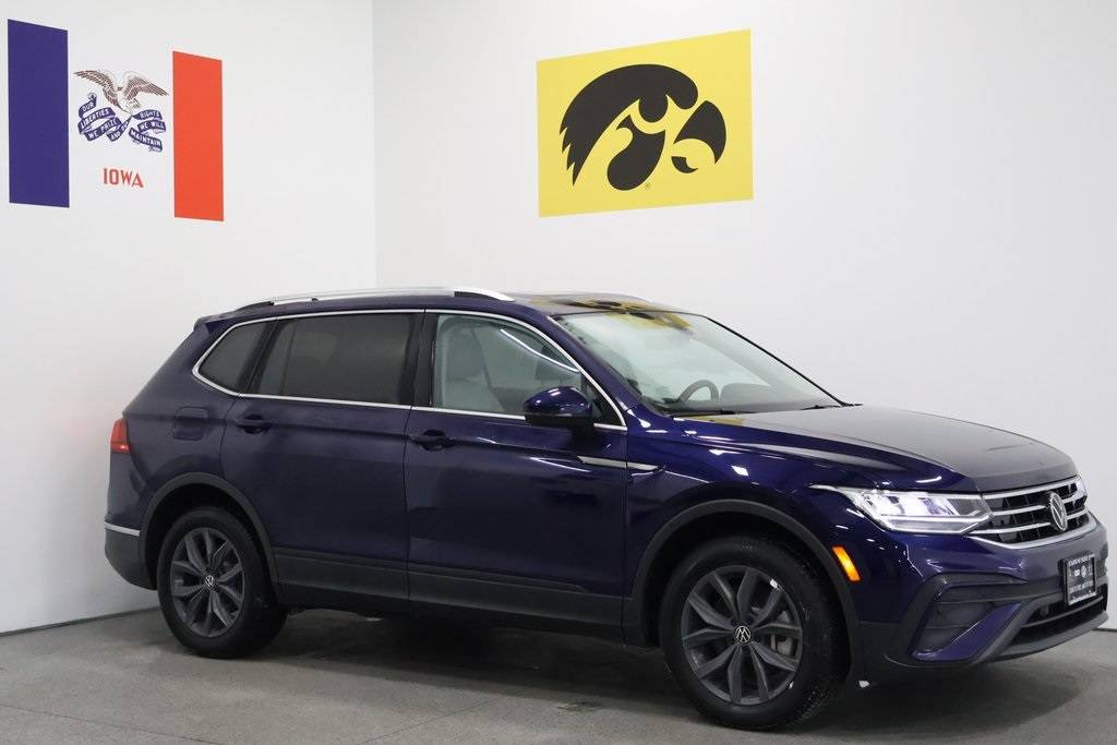 2024 Volkswagen Tiguan SE — SUV — 13,025 mi — Iowa City, IA