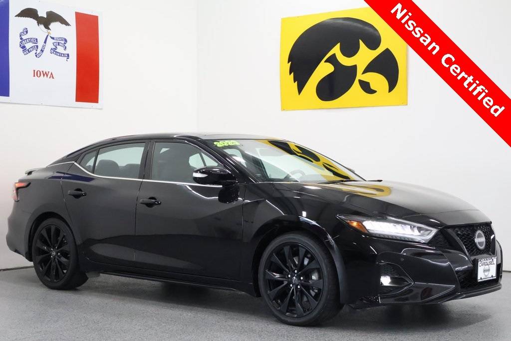 2023 Nissan Maxima SR — Sedan — 15,606 mi — Iowa City, IA