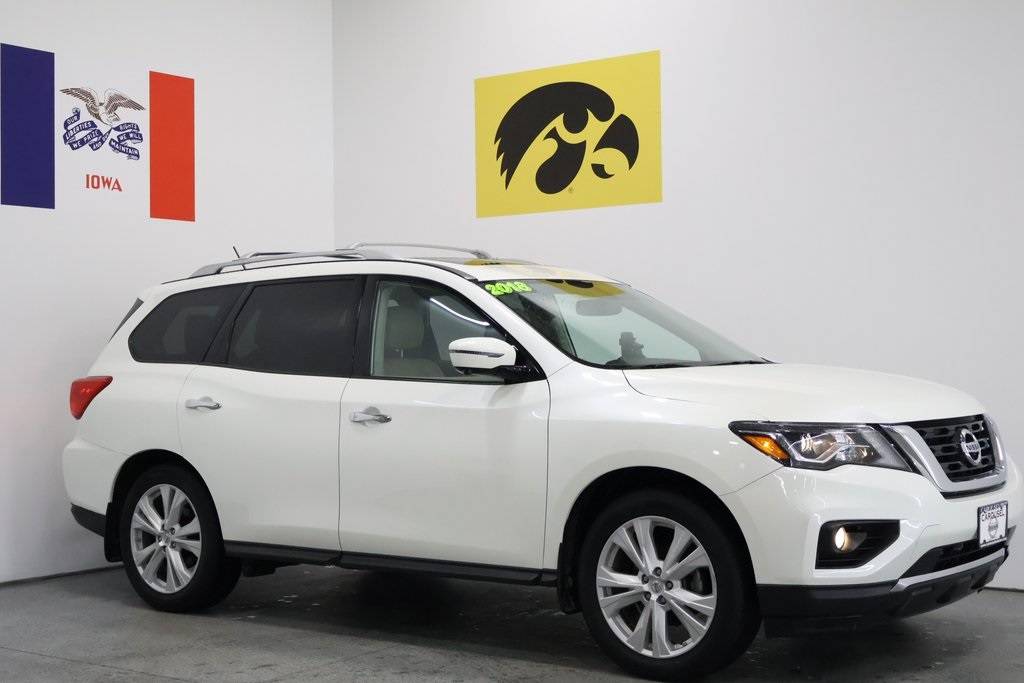 2018 Nissan Pathfinder SL — SUV — 99,988 mi — Iowa City, IA