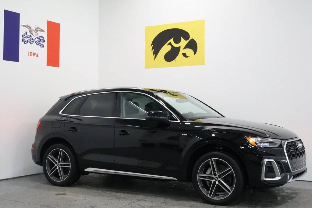 2021 Audi Q5 Plug-In Hybrid e Premium Plus — SUV — 26,667 mi — Iowa City, IA
