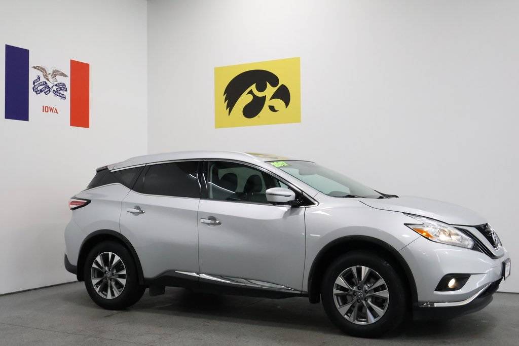 2017 Nissan Murano SL — SUV — 168,174 mi — Iowa City, IA