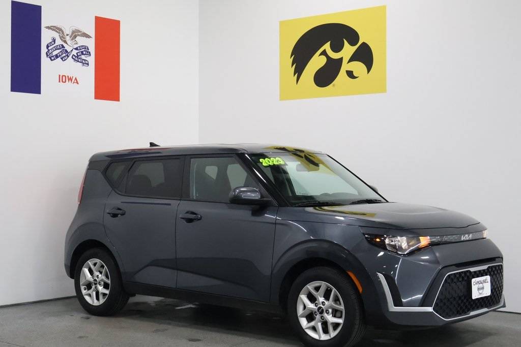 2023 Kia Soul LX — Hatchback — 37,253 mi — Iowa City, IA