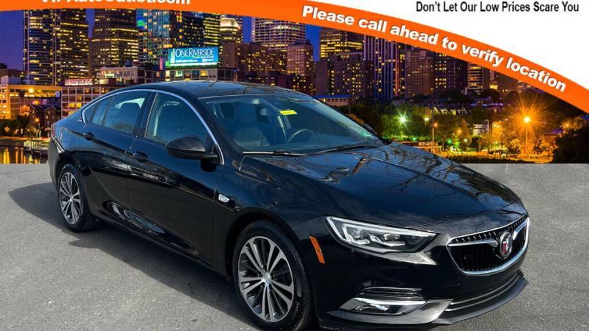 2018 Buick Regal Sportback Essence — Hatchback — 34,591 mi — Maple Shade, NJ