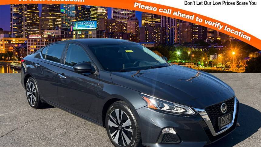2022 Nissan Altima SV — Sedan — 45,679 mi — Maple Shade, NJ