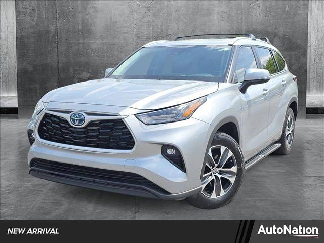 2024 Toyota Highlander Hybrid XLE — SUV — 16,957 mi — Buford, GA