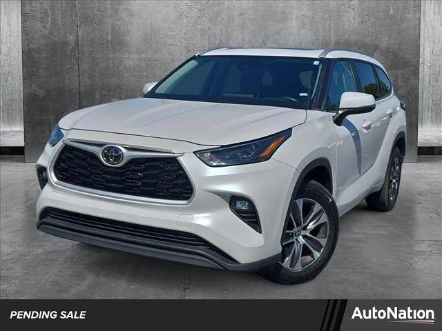2024 Toyota Highlander XLE — SUV — 24,865 mi — Buford, GA