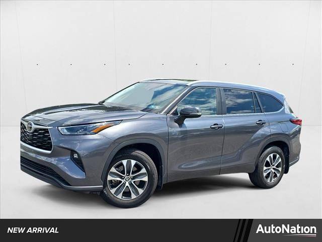 2023 Toyota Highlander XLE — SUV — 35,733 mi — Buford, GA
