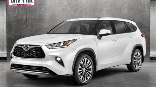 2023 Toyota Highlander XLE — SUV — 32,163 mi — Buford, GA
