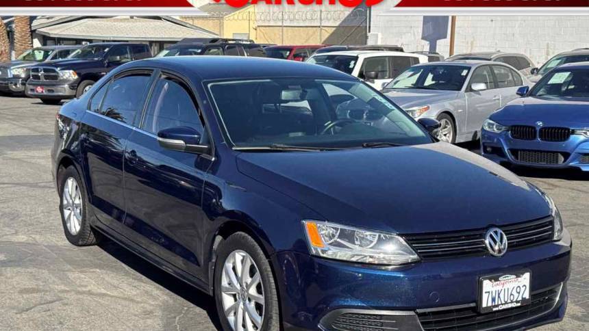 2013 Volkswagen Jetta SE — Sedan — 116,908 mi — Corona, CA